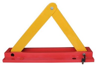 Manual-parking-space-barrier