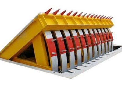 Traffic-Barrier-Road-Blocker