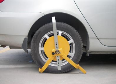 Yellow Stainless Steel Wheel Lock BY HIPHEN SOLUTIONS