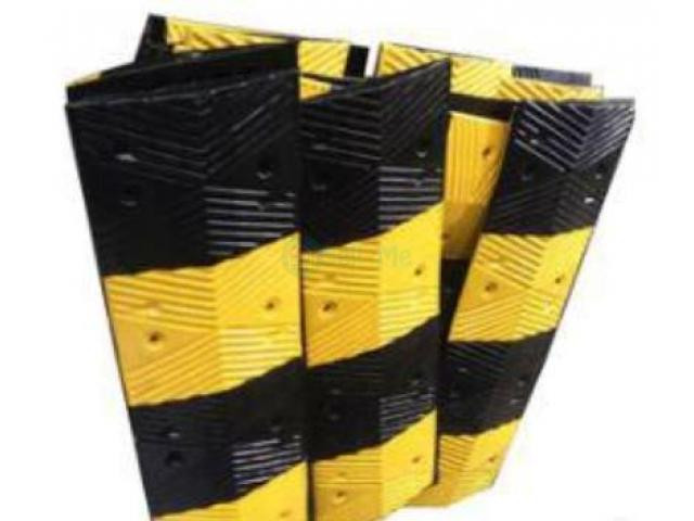High Quality Rubber Safety Speed Bumps BY HIPHEN SOLUTIONS