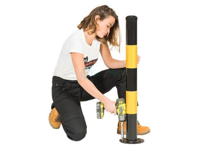 Fixed Safety Parking Post by HIPHEN SOLUTIONS