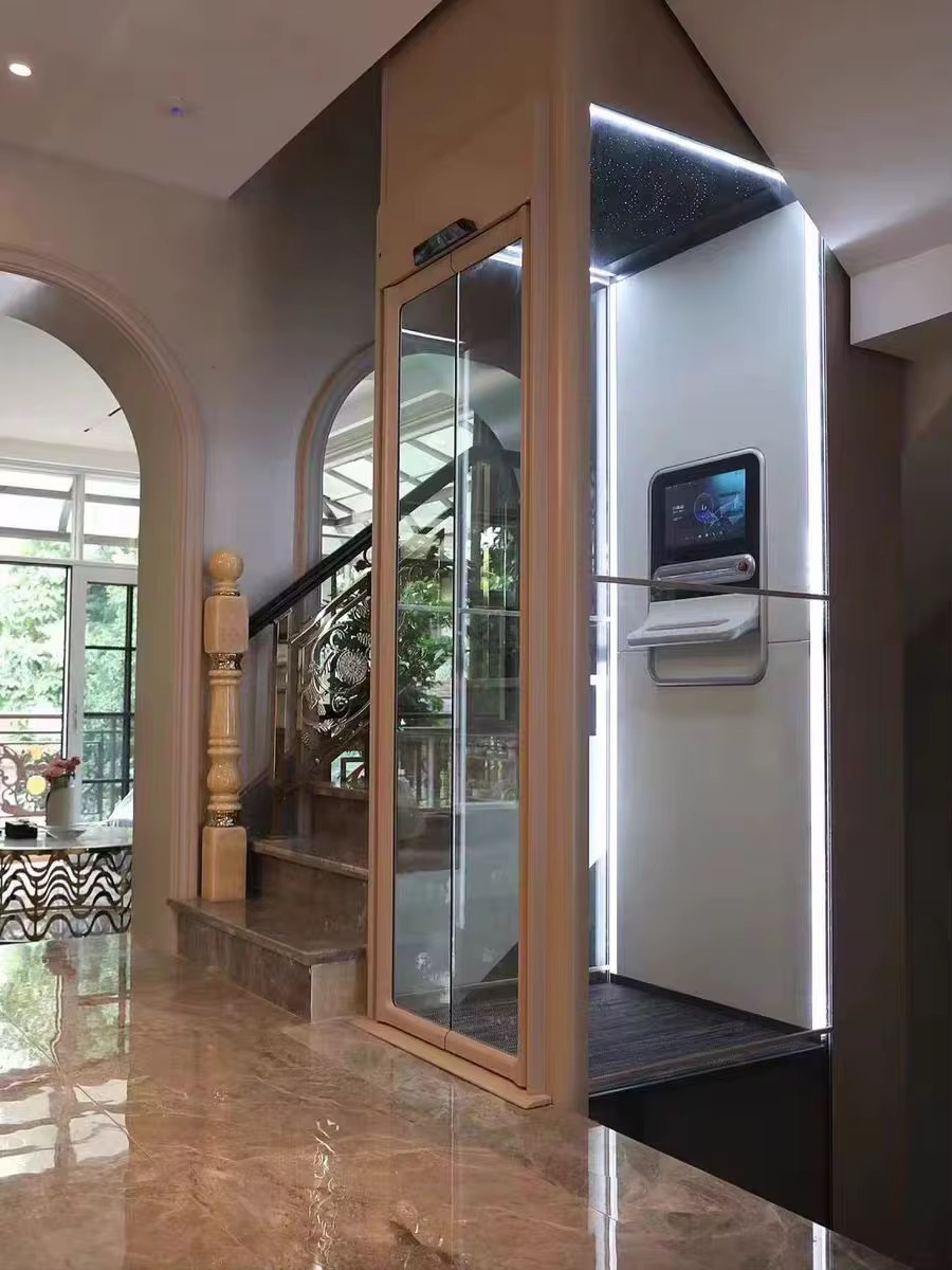 Portable Dual-Person Shaftless Elevator by hiphen