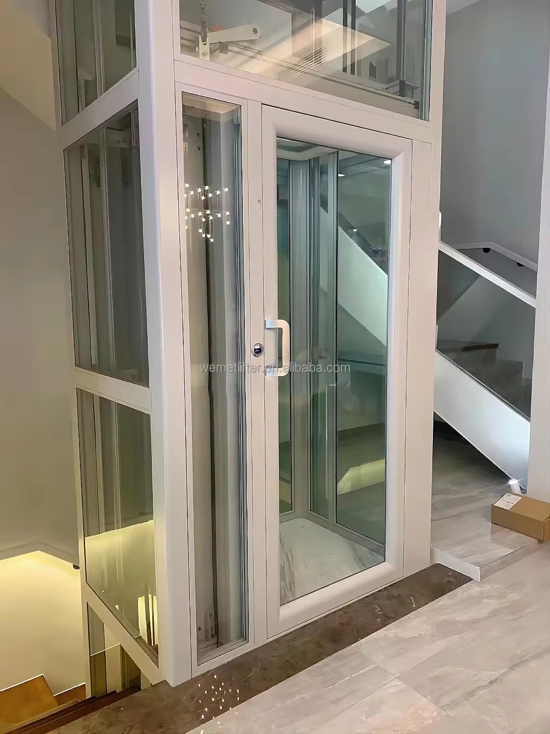 Outdoor Panoramic Freight Elevator by hiphen