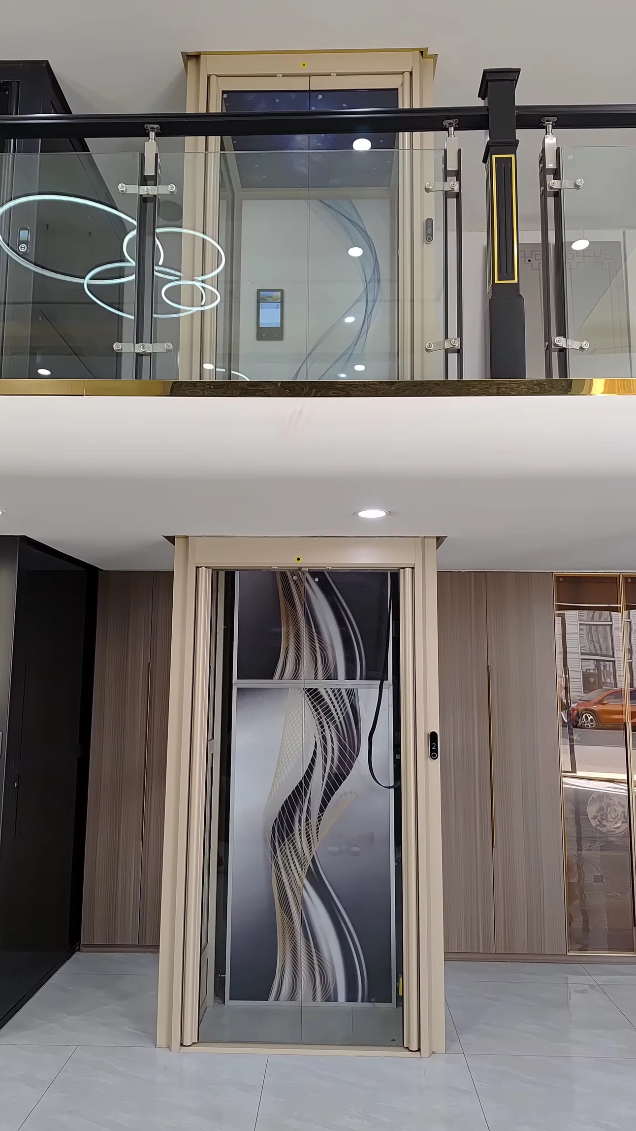 Outdoor Commercial Panoramic Elevator by hiphen