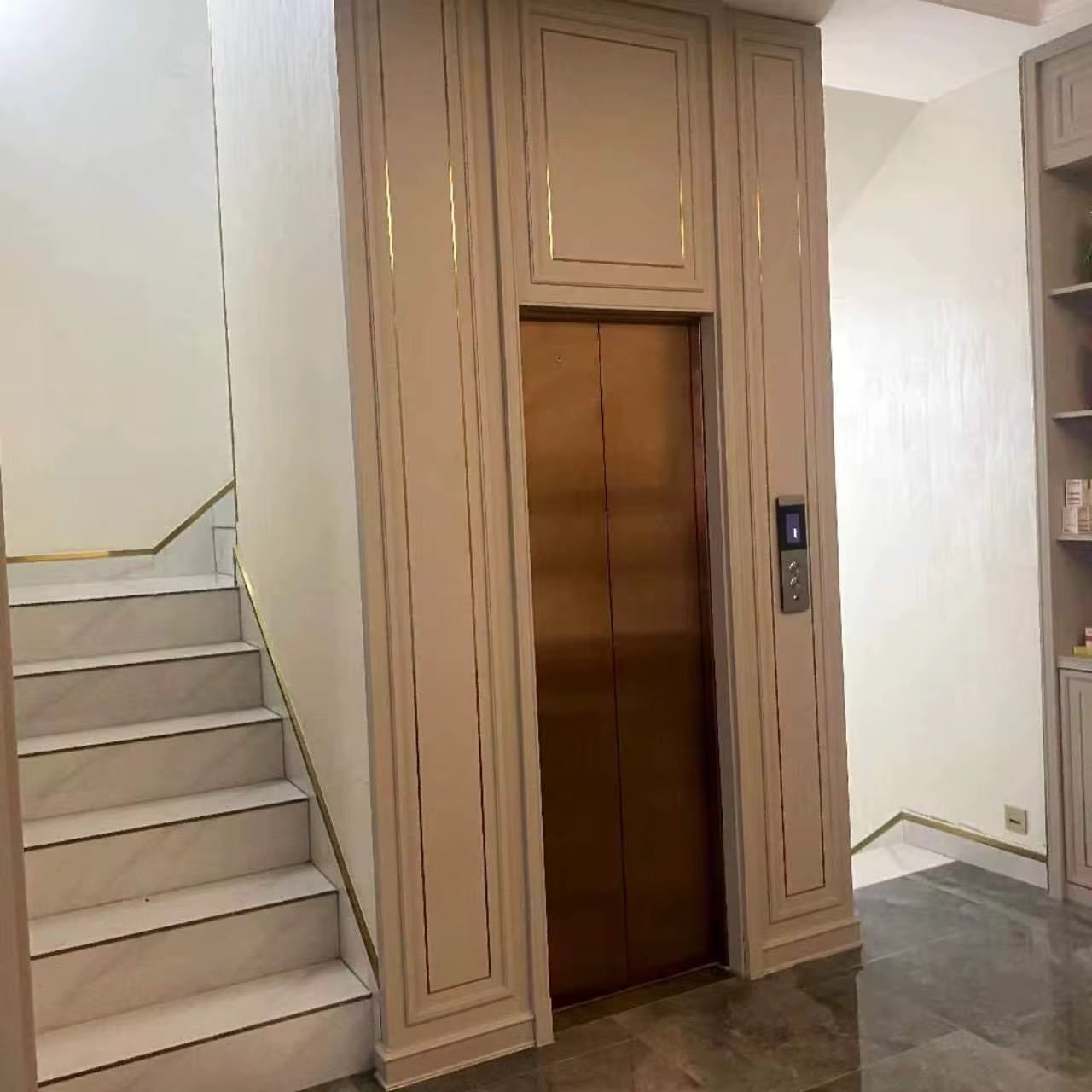 Hospital-Grade 6-Floor Stainless Steel Elevator by hiphen