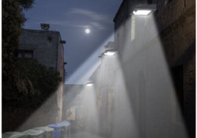 4-pack-outdoor-solar-motion-sensor-light