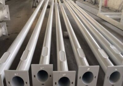 Split-Solar-Street-Light-5m-Conical-Pole-with-Single-Arm-20W-LED-Power-500-x-500