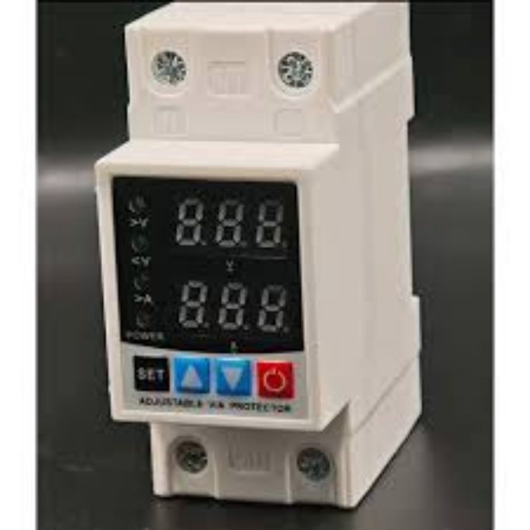 63A maximum rated current Digital voltage display