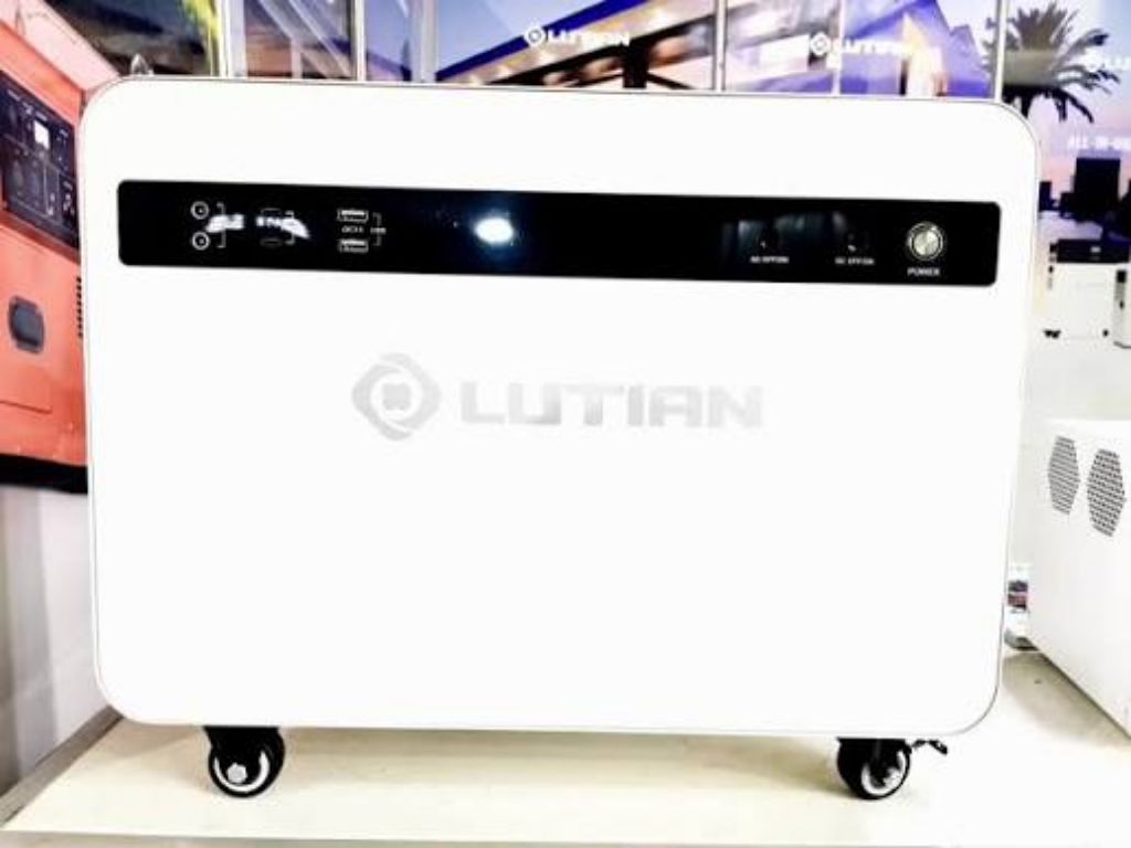 Lutian LE3000-3A 3046Wh Rechargeable Solar Generator