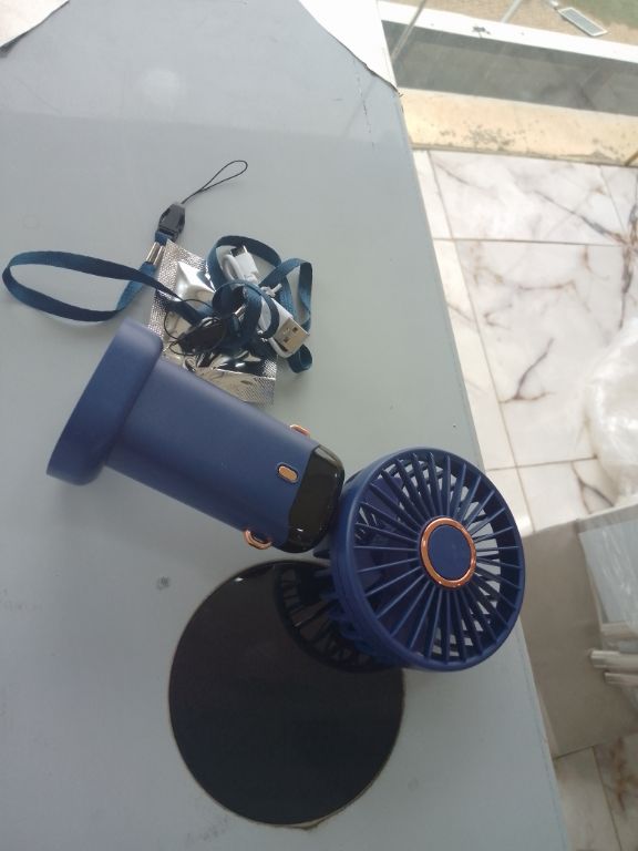 SX Hand-Held Digital Display Fan – SX-122 by Lumett