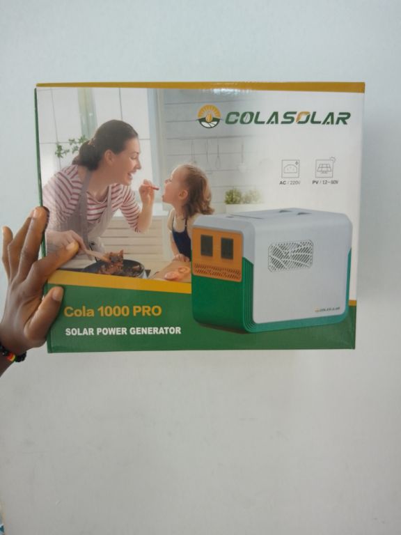 Cola 1000 Pro 1KWH 300W All-In-One Solar Generator – (Solar Panel not Inclusive) by Lumett