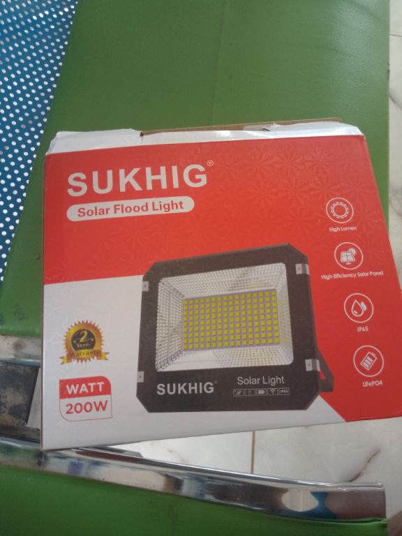 Solar flood light by Lumett