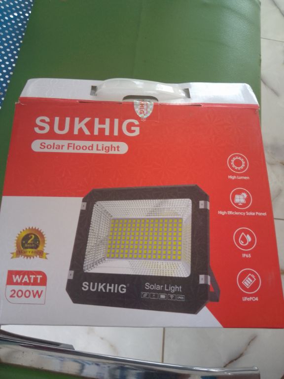 Solar flood light by Lumett