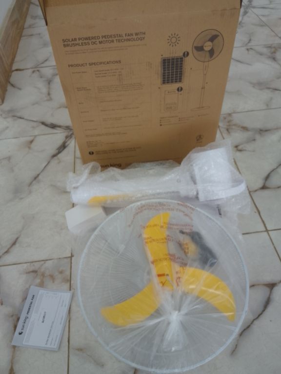 Sun King SK-727 Pedestral Fan by Lumett