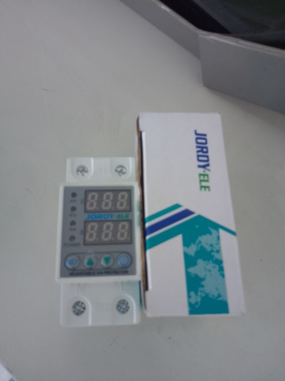 Jordy-Ele 63A Adjustable Digital Voltage Protector by Lumett